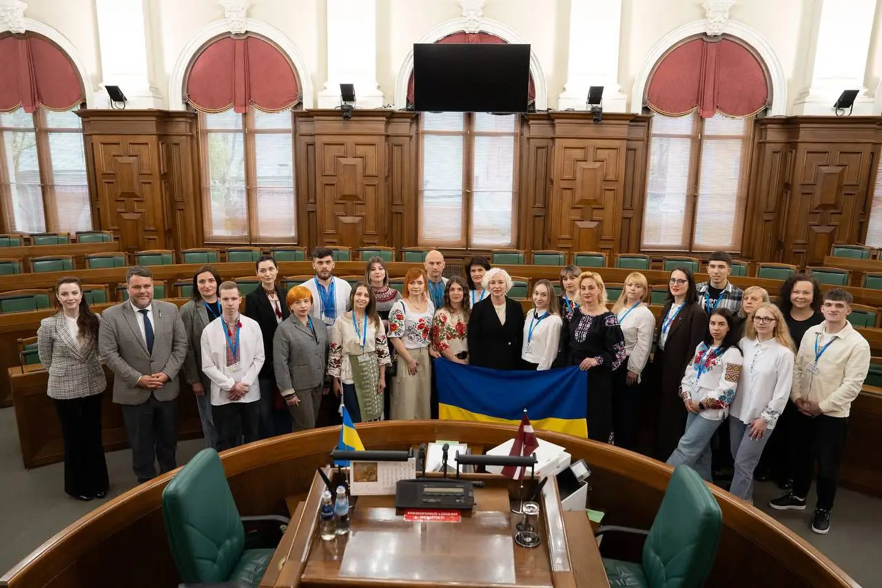 Зображення для новини Візит фахівців з фізичної та психологічної реабілітації системи МВС України до латвійського реабілітаційного центру Вайварі