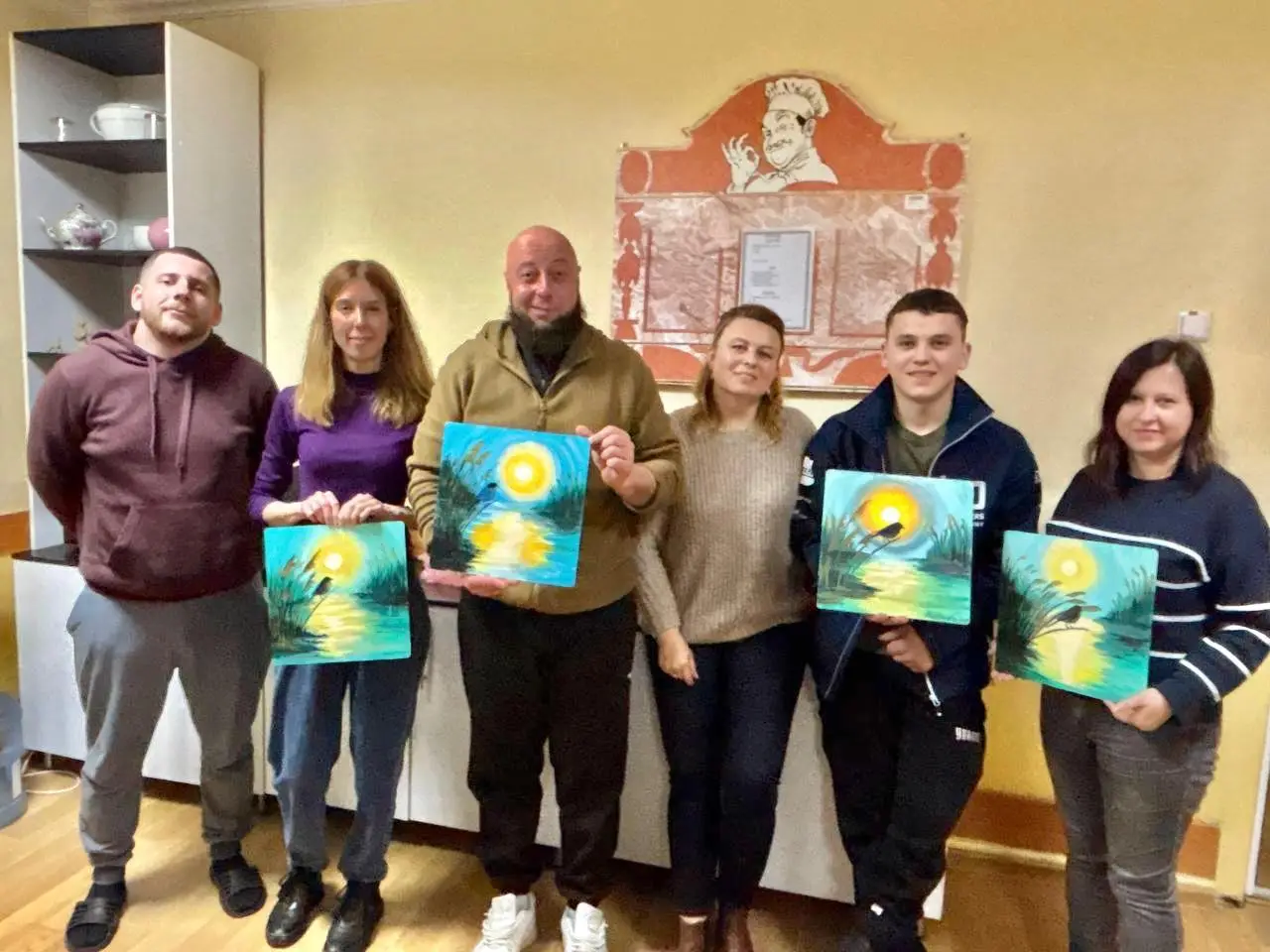 Зображення для новини Арт терапія для поранених військовослужбовців і поліцейських у ДУ «ТМО МВС України по Тернопільській області»: лікування через творчість