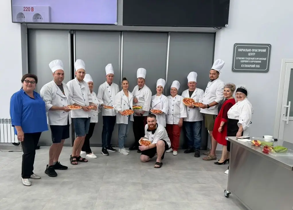 Зображення для новини 👩‍🍳Майстер -клас із приготування піци