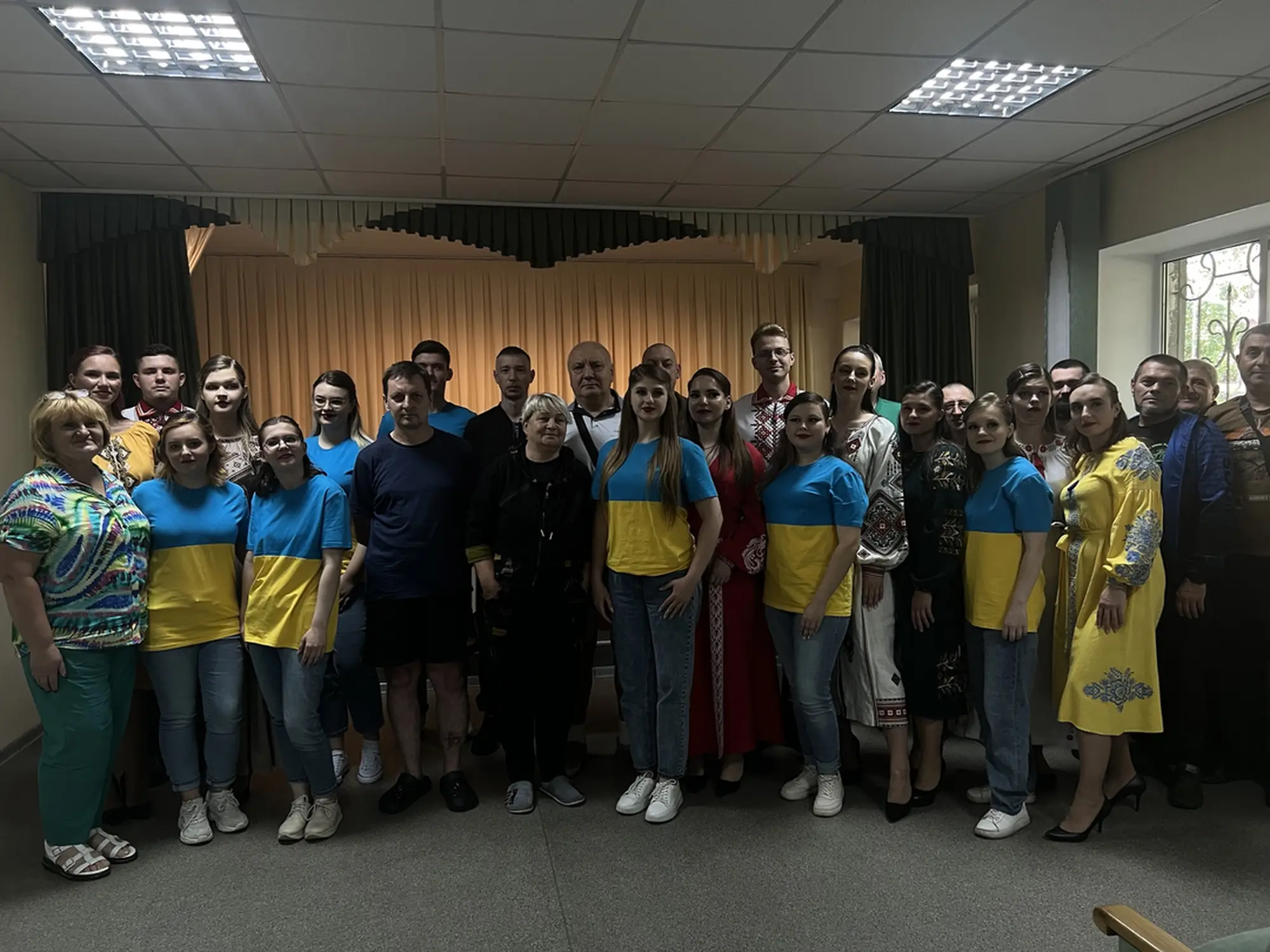 Зображення для новини З Днем Конституції України!
