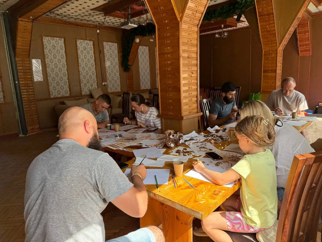 Зображення для новини Заняття з елементами Арт-терапії малюванням кавою