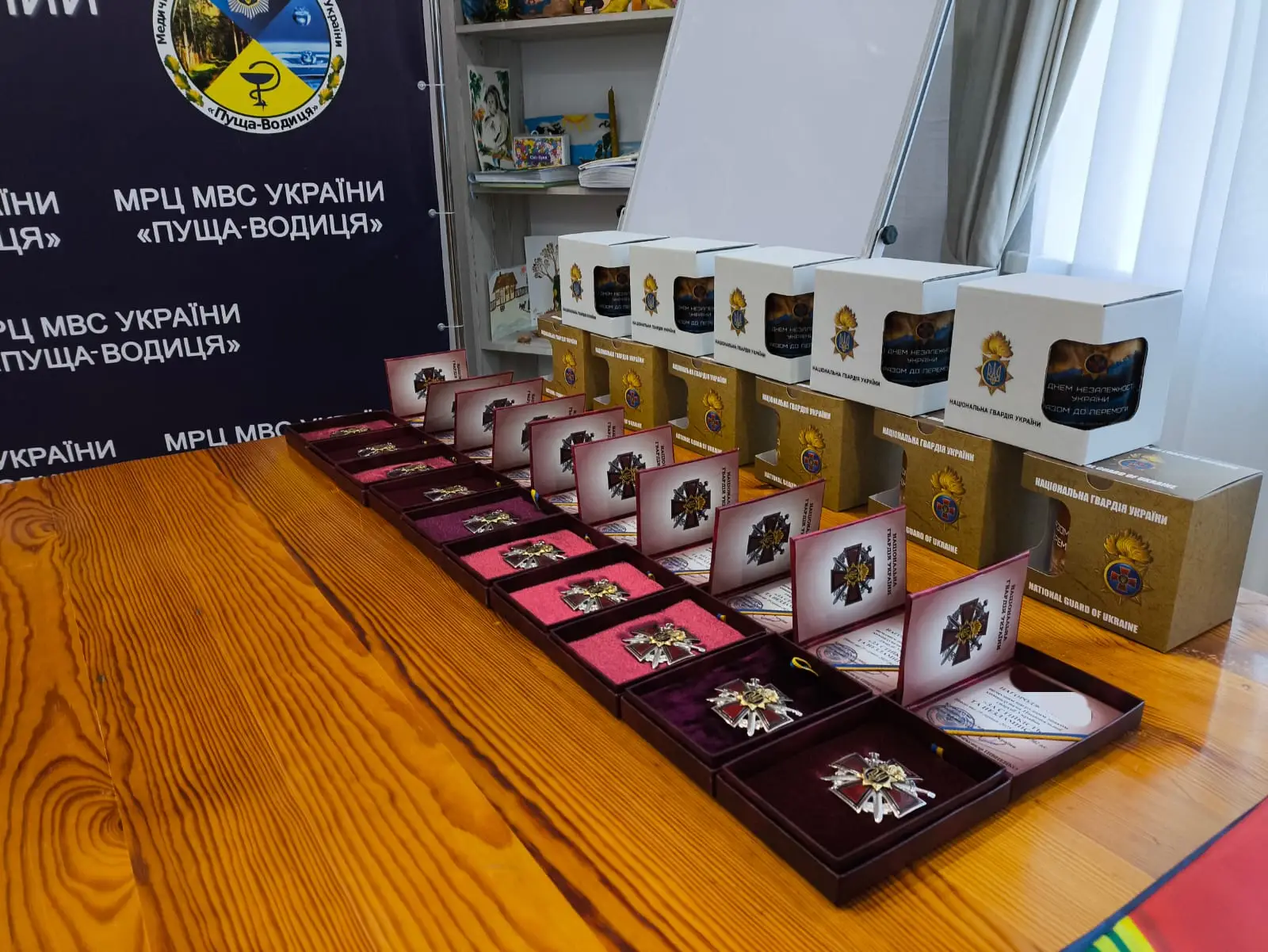 Зображення для новини Командувач НГУ Півненко Олександр  відвідав поранених воїнів та вручив їм нагороди напередодні Дня Незалежності