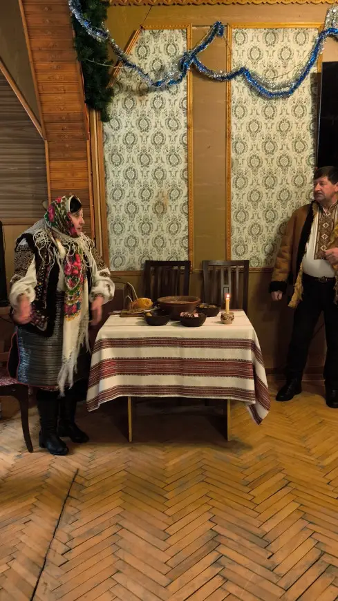 Зображення для новини Фольклорна постановка «Чарівна ніч»