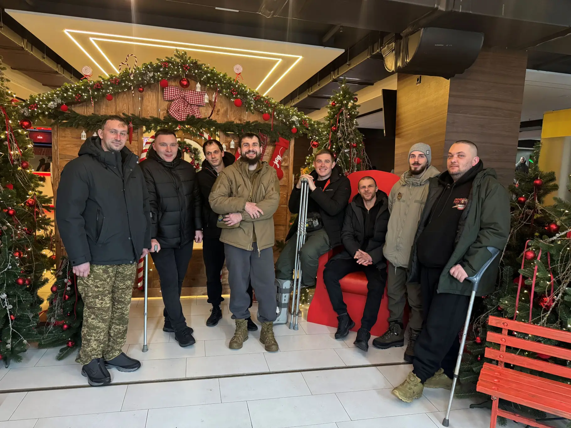 Зображення для новини На допрем’єрному показі фільму «Ну мам»