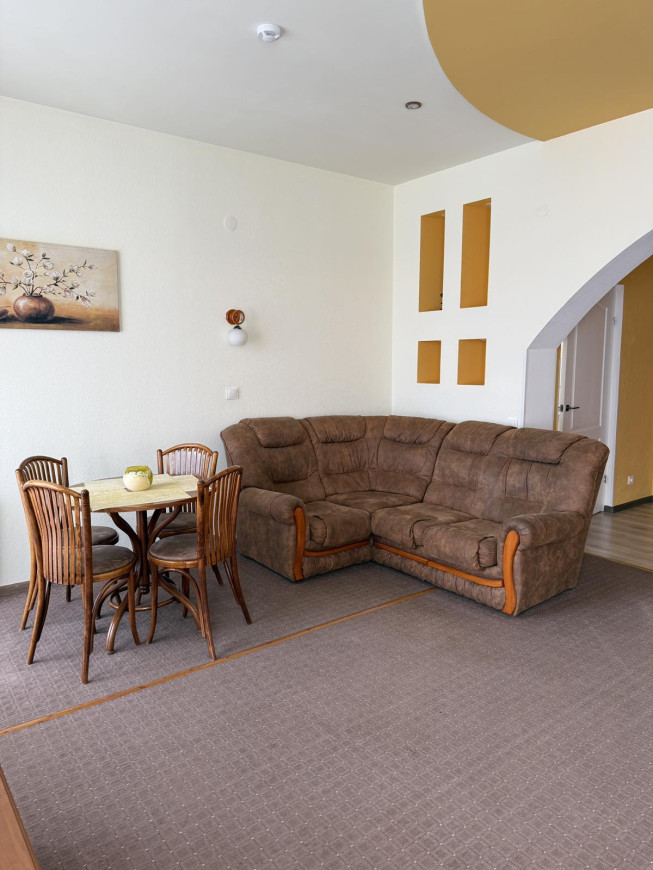 Люкс “комфорт” з міні-кухнею