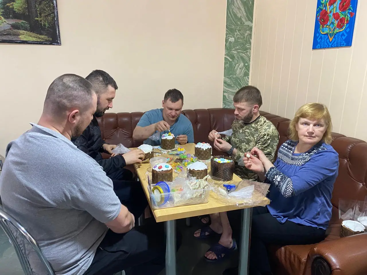 Зображення для новини СВЯТКОВА  АРТ-ТЕРАПІЯ