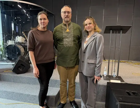 Зображення для новини Професійна зустріч із доктором Майклом Брауном: сучасні підходи до психологічної підтримки в кризових умовах