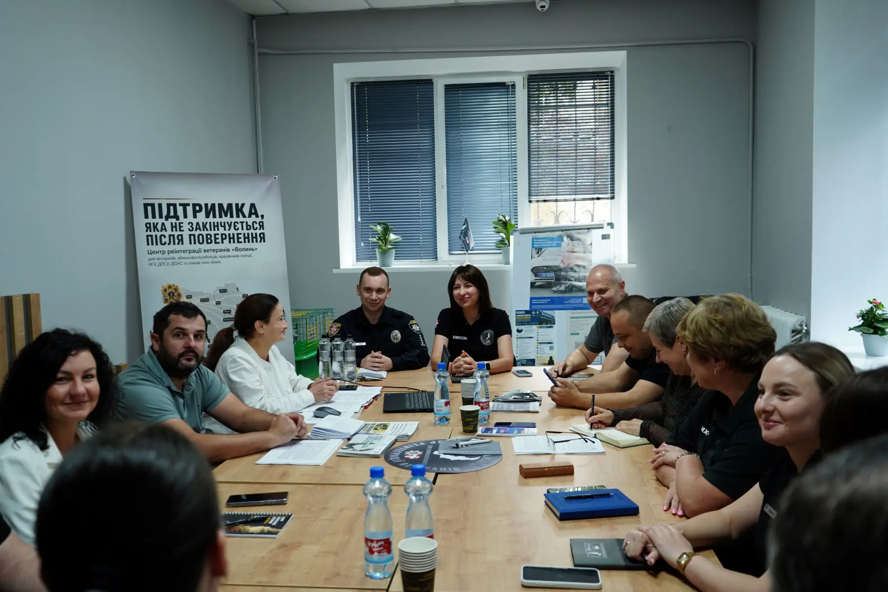Зображення для новини Робоча зустріч фахівців, які щодня працюють із ветеранами, військовослужбовцями та їхніми родинами
