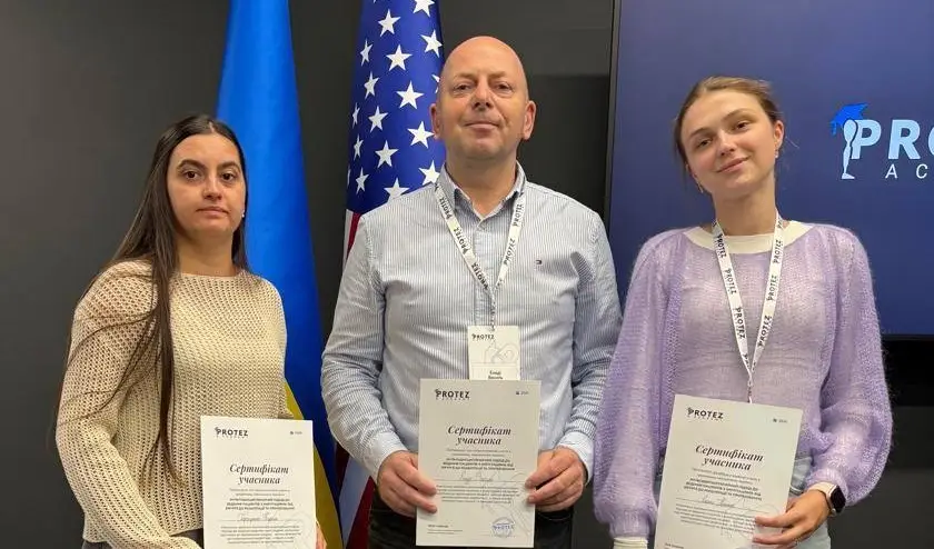Зображення для новини Фізичні терапевти ДУ «ТМО МВС України по Закарпатській області» взяли участь у тренінгу з мультидисциплінарного підходу до реабілітації