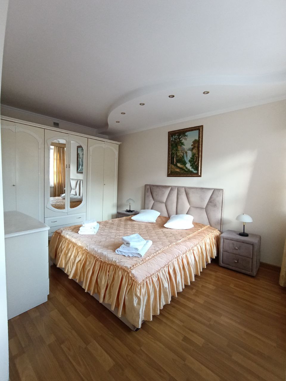 За путівку спецфонду котедж (1 доба/1 особа) дитина