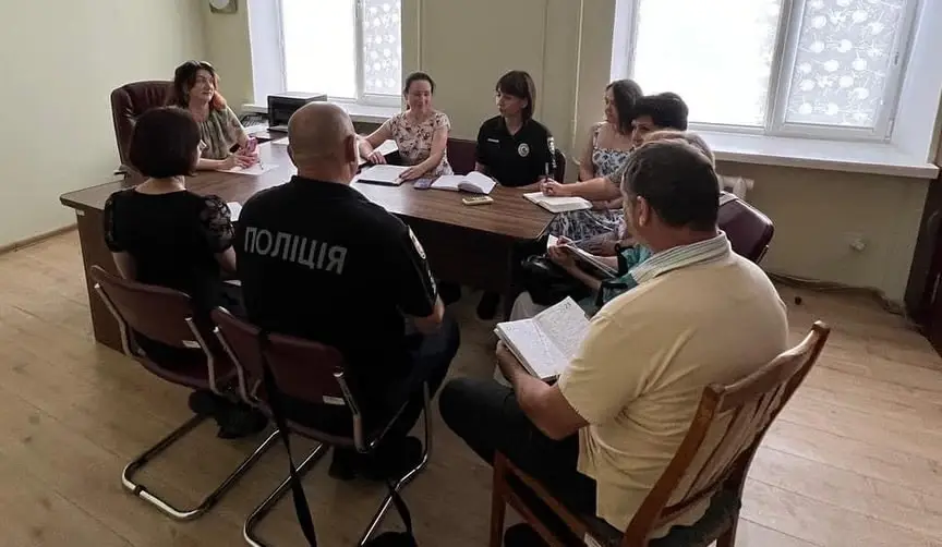 Зображення для новини В ДУ «ТМО МВС України по Волинській області» відбулася робоча зустріч психологів сектору психологічного забезпечення, та працівників сектору соціального захисту і супроводу постраждалих та членів їх сімей цього ж закладу з керівництвом закладу.