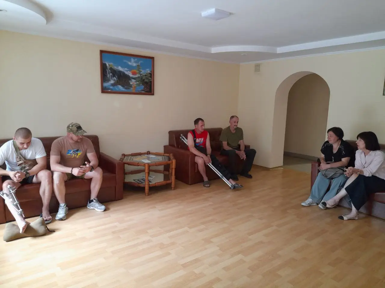 Зображення для новини Зустріч поранених військовослужбовців з працівниками Рівненського обласного центру зайнятості