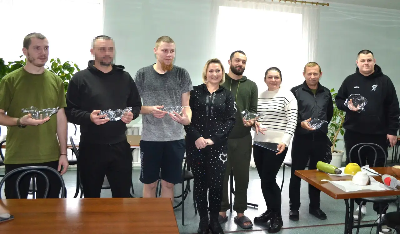 Зображення для новини Зустріч із теплом і турботою: як ветерани відновлюють ментальне здоров’я, через творчість і спілкування