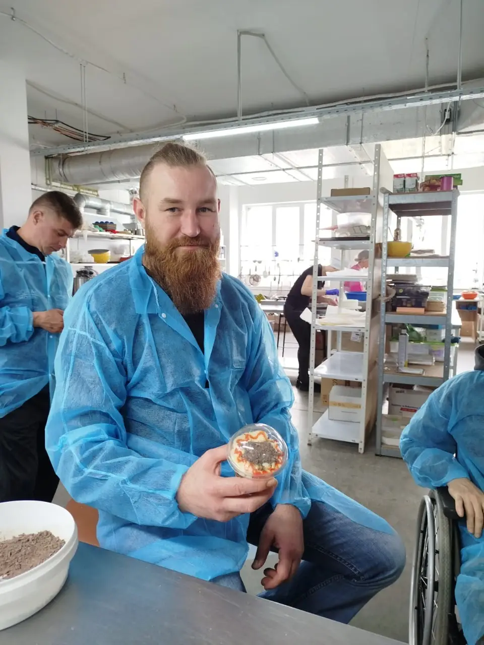 Зображення для новини Екскурсія поранених бійців до Домашньої кондитерської