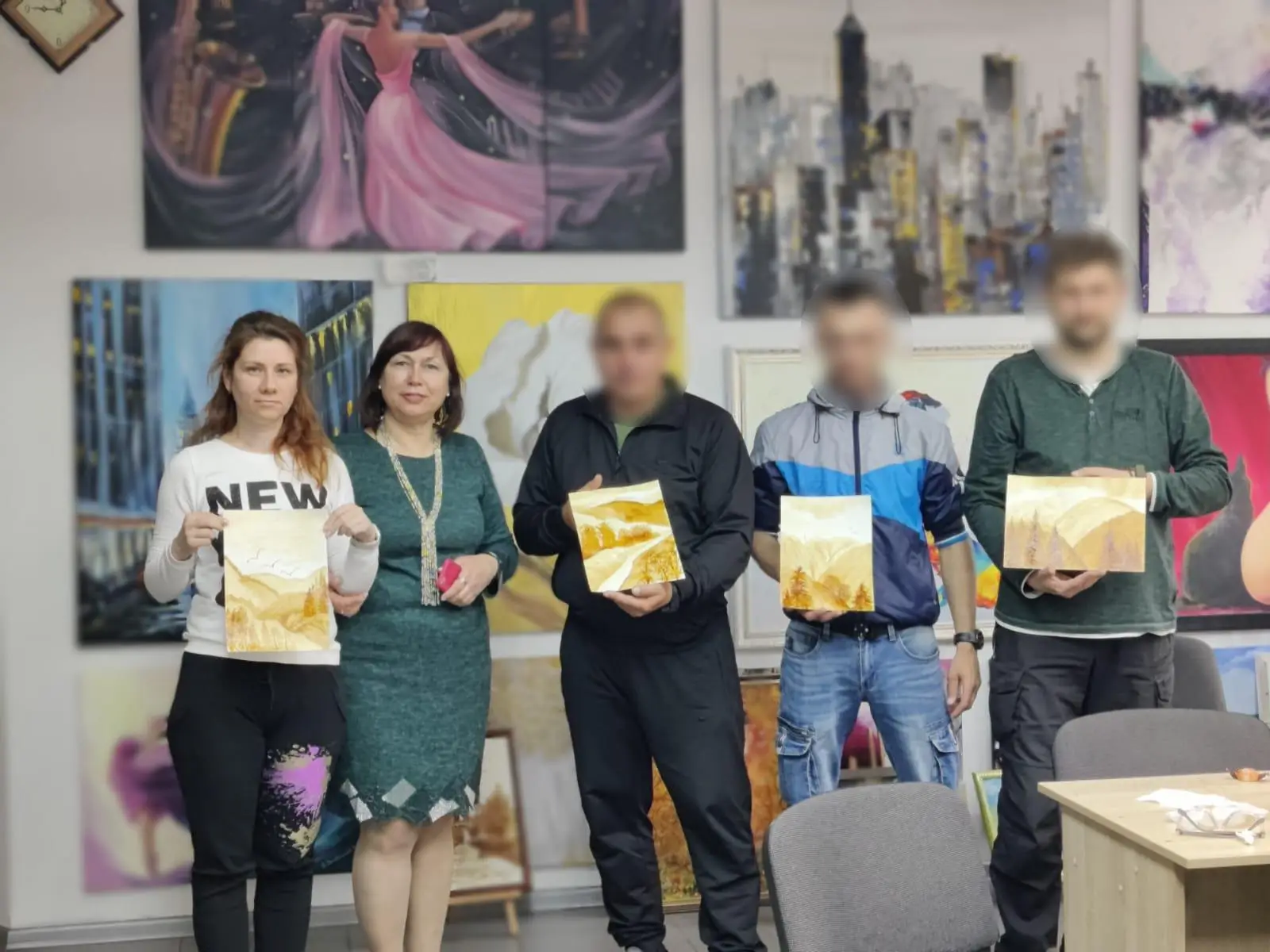 Зображення для новини Незвичне мистецтво для незламних сердець