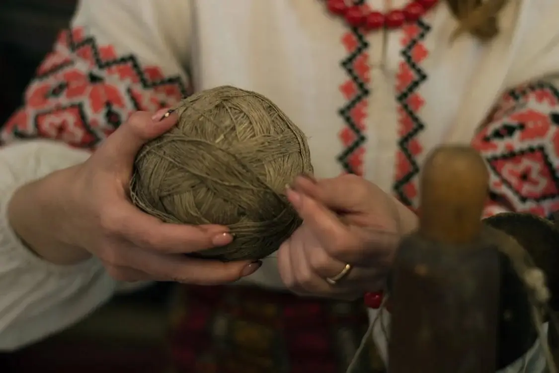 Зображення для новини Сьогодні вся Україна одягнена у вишиванку