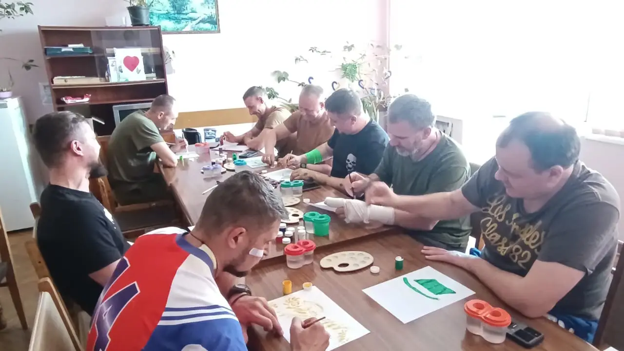 Зображення для новини Зустріч із психологом ГО "Світло культури" і проведення арт-терапії