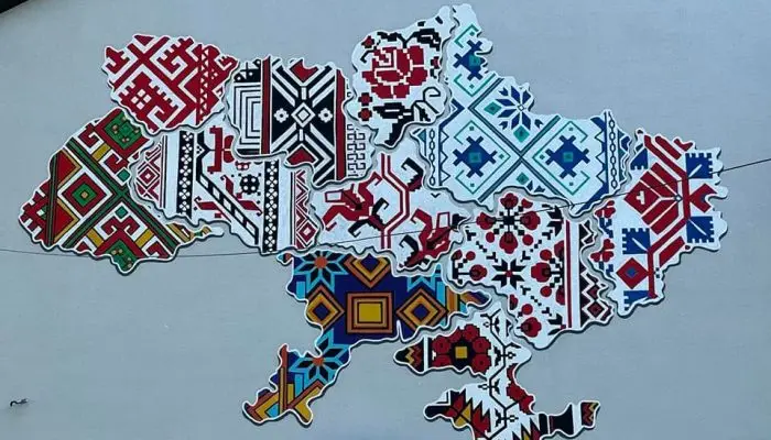 Зображення для новини Парад вишитих сорочок